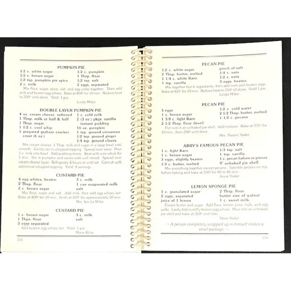 Favorite Recipes From the Heart of Amish Country Cookbook Sugarcreek Ohio